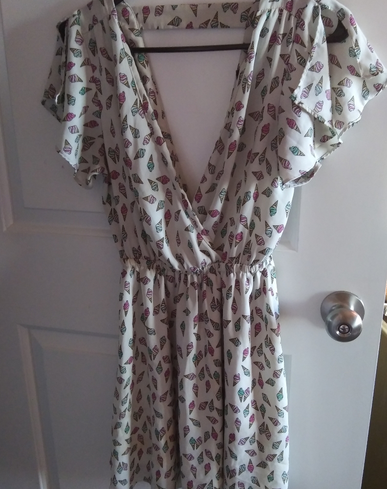 Icecream cone print dress